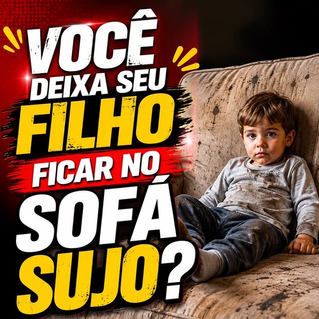 Equipe realizando higienização profissional a seco em estofados, focada em maciez, conforto e bem-estar.